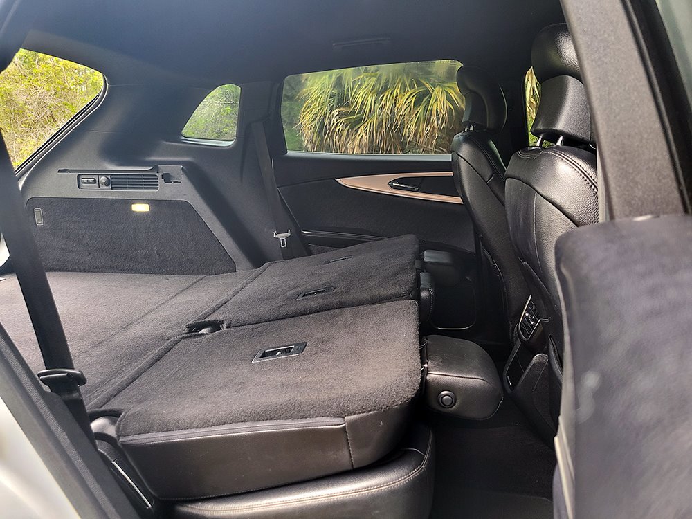 Used 2017 Lincoln MKX Premiere image 21