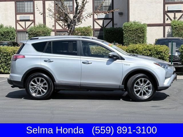Used 2016 Toyota RAV4 Limited AWD/4WD image 4