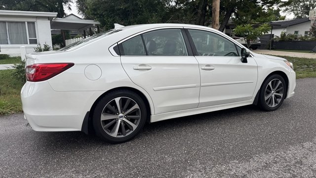 Used 2017 Subaru Legacy 3.6R Limited AWD/4WD image 3