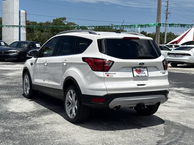 Used 2019 Ford Escape Titanium w/ U0J03 - Titanium Tow Package FWD image 9