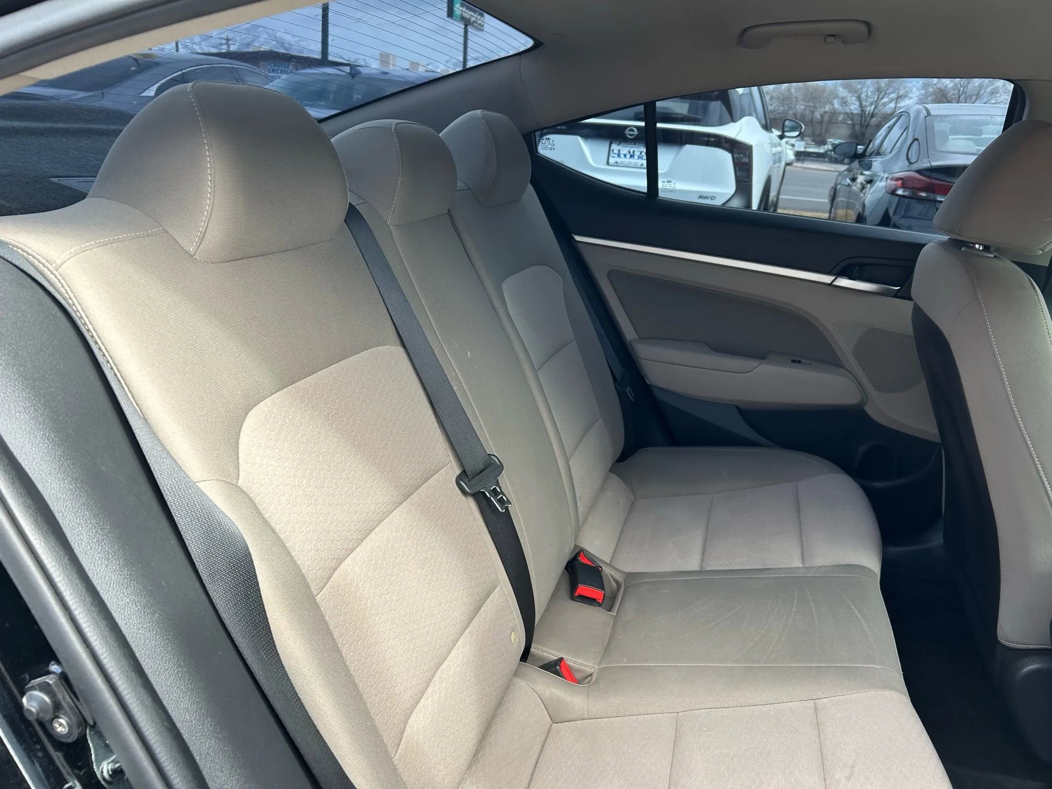 Used 2020 Hyundai Elantra SEL image 25