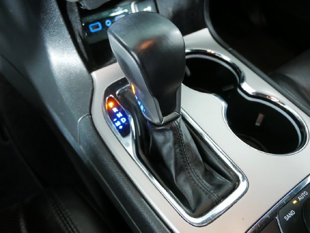 Used 2019 Jeep Grand Cherokee Limited w/ Luxury Group II AWD/4WD image 31