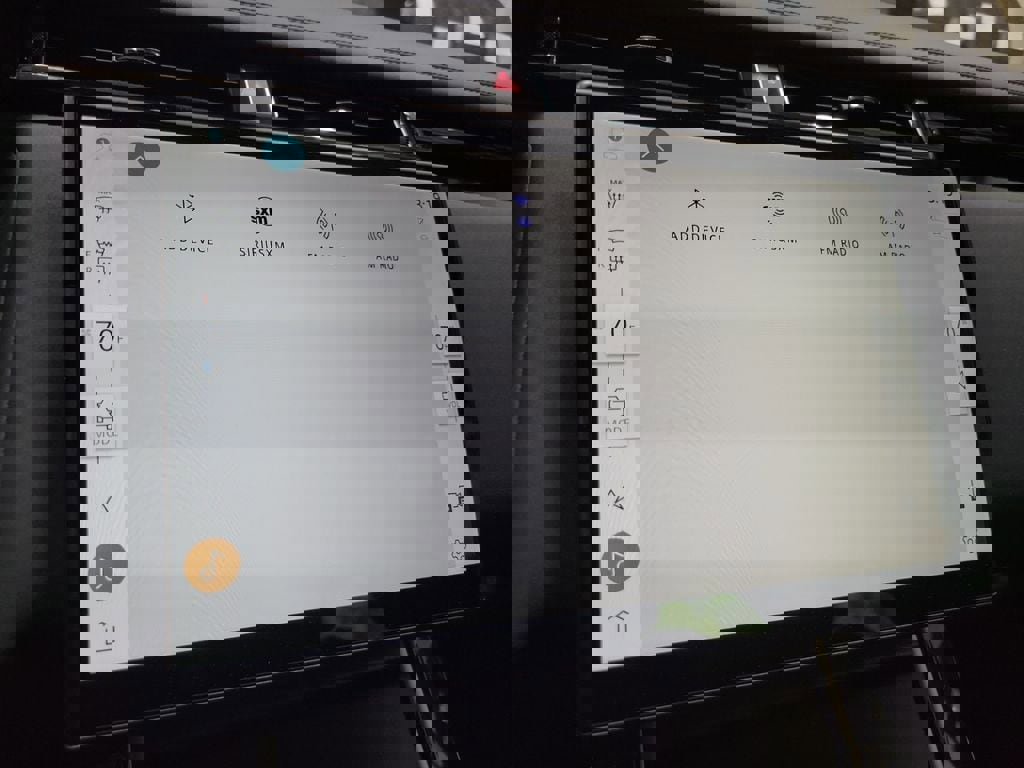 New 2026 Land Rover Range Rover Velar Dynamic SE image 32