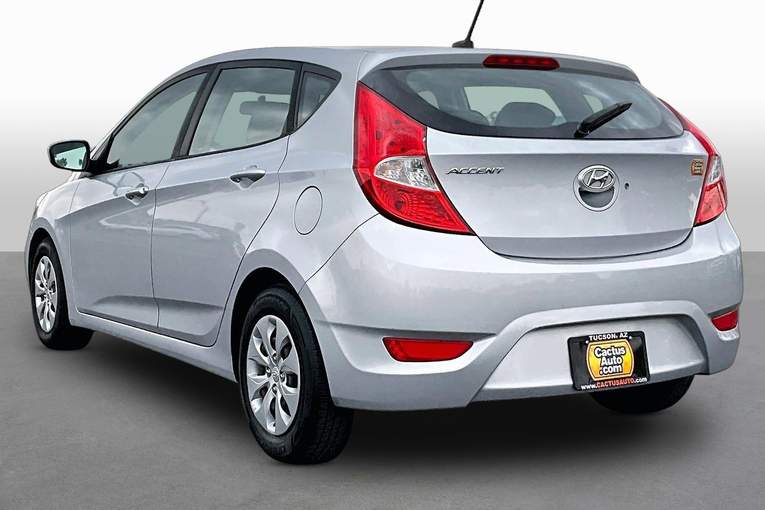 Used 2017 Hyundai Accent SE FWD image 10