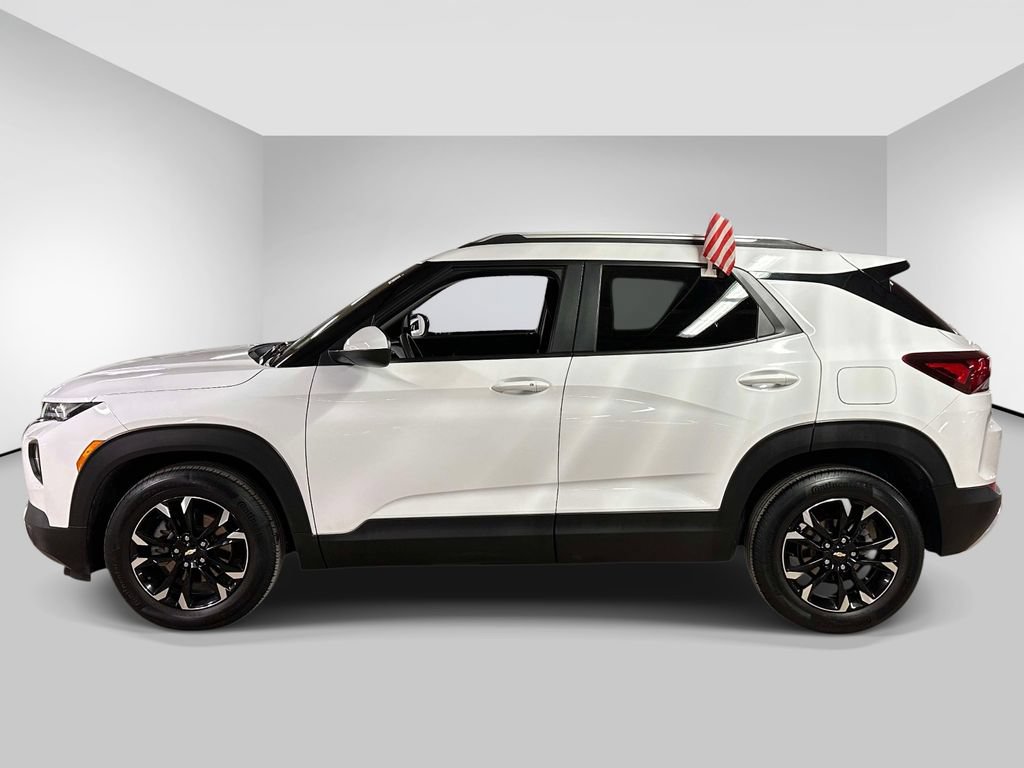 Certified 2022 Chevrolet TrailBlazer LT w/ Convenience Package FWD image 2