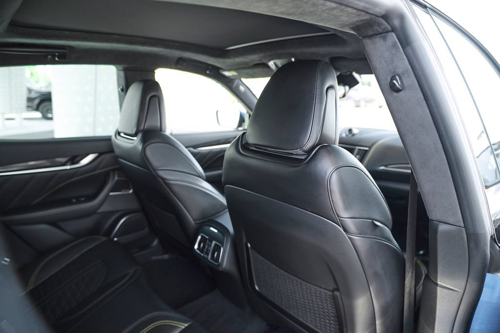 Used 2022 Maserati Levante F Tributo AWD/4WD image 44
