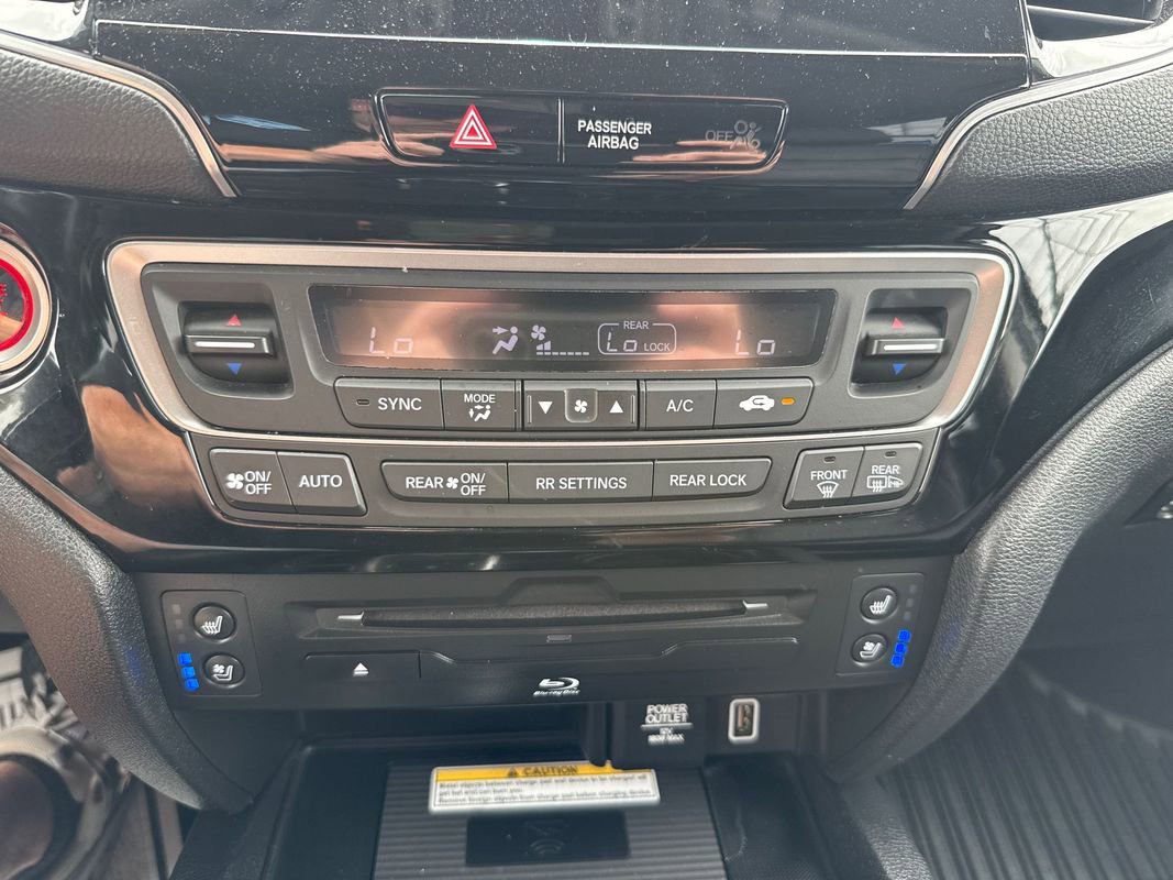 Used 2019 Honda Pilot Elite image 34