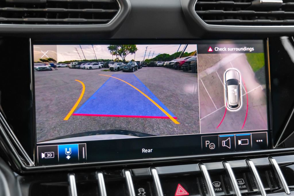 Used 2022 Lamborghini Urus image 23