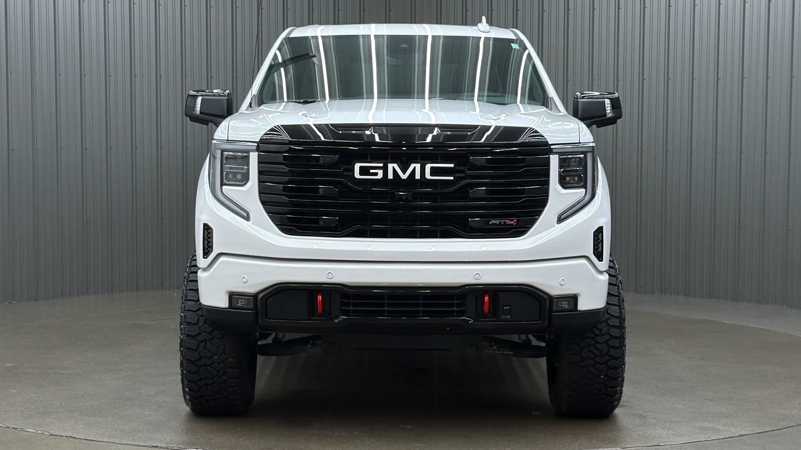 Used 2026 GMC Sierra 1500 AT4 w/ AT4 Premium Package AWD/4WD image 8