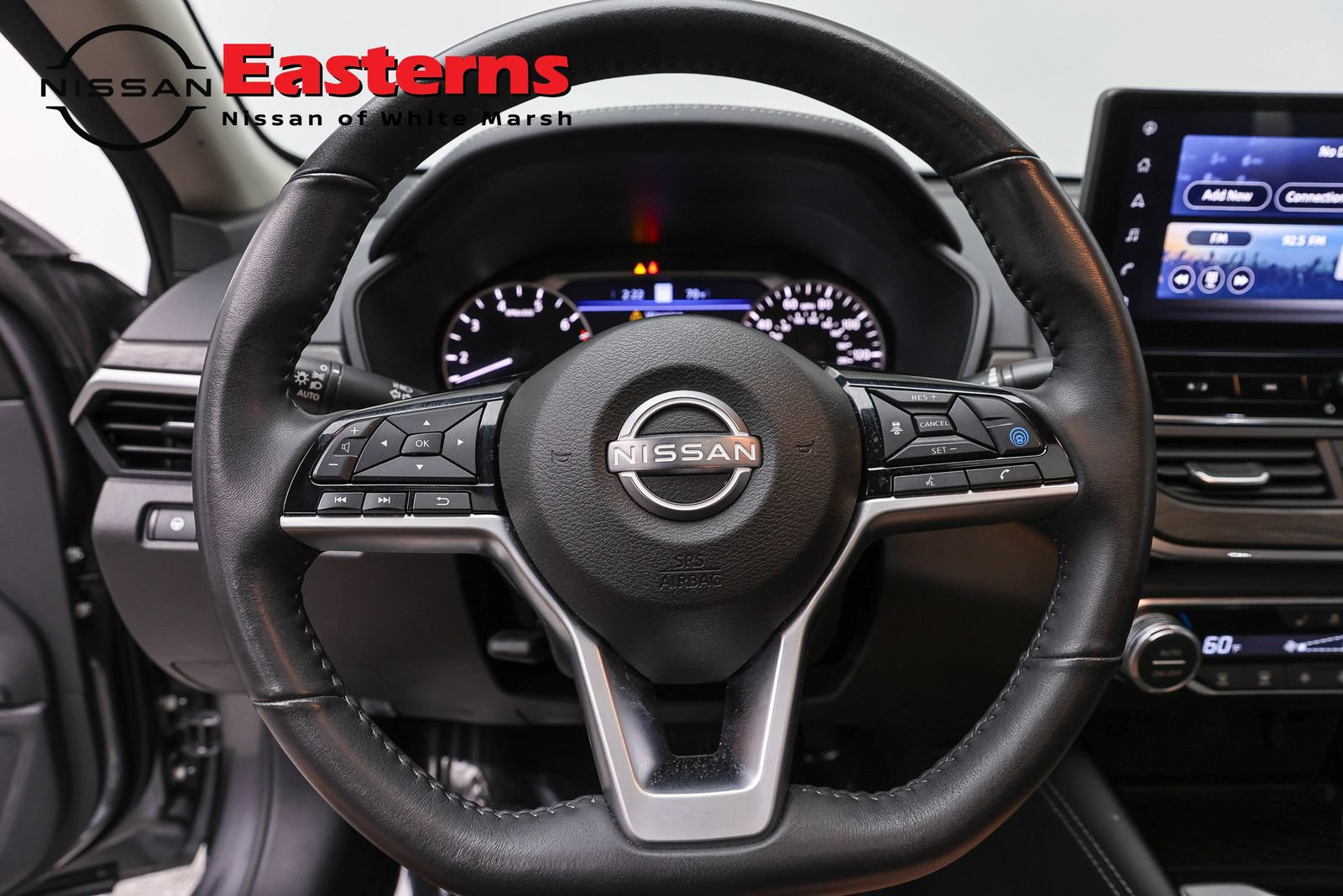 Used 2024 Nissan Altima 2.5 SL AWD/4WD image 10