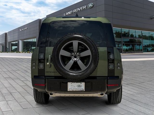 New 2026 Land Rover Defender 130 S AWD/4WD image 4