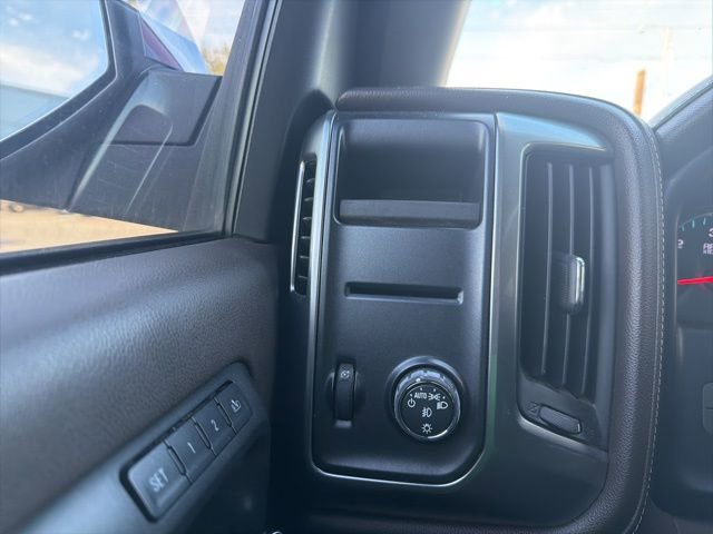 Used 2015 Chevrolet Silverado 1500 LTZ image 11