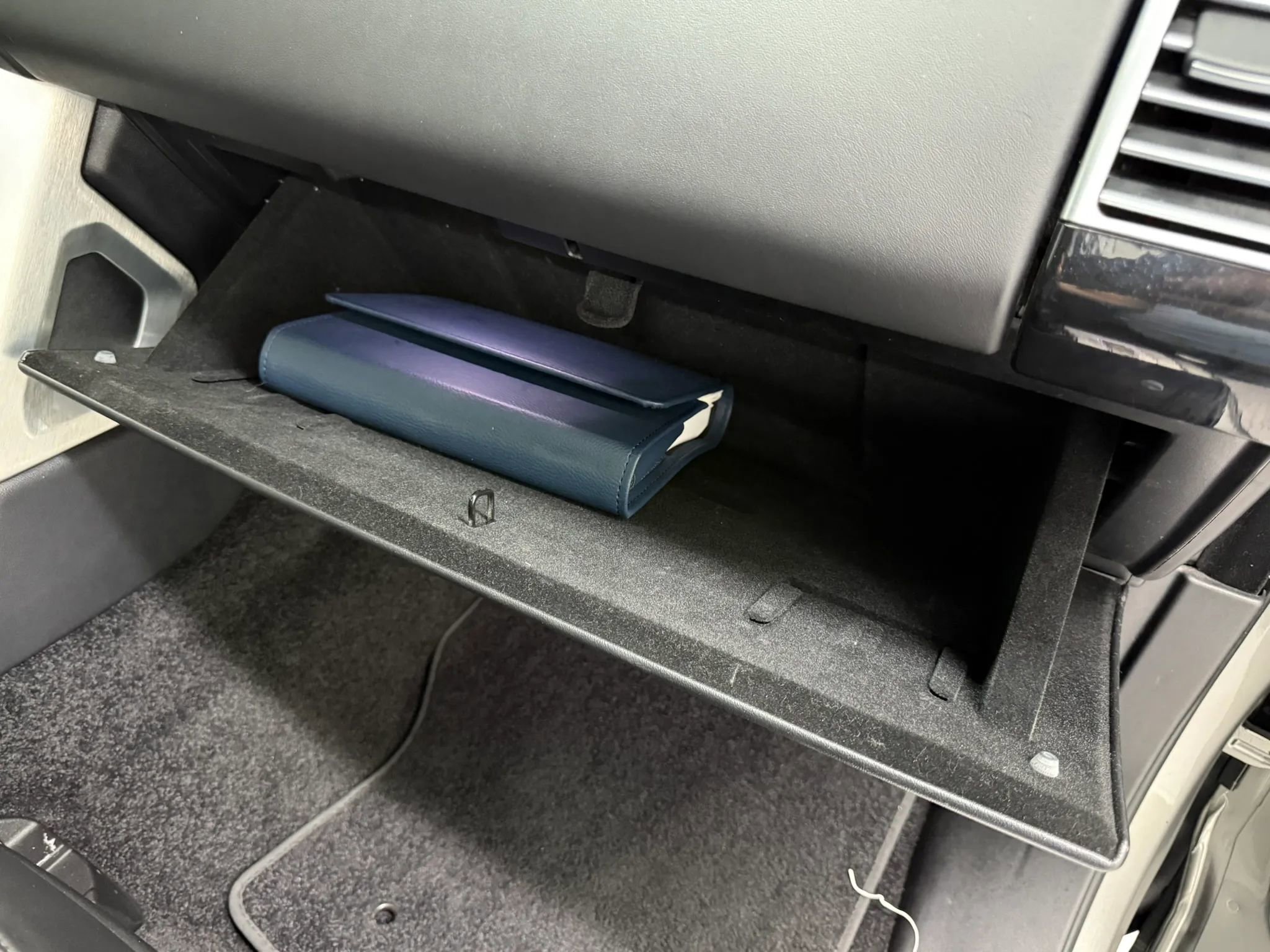 Used 2018 Land Rover Range Rover Supercharged image 52