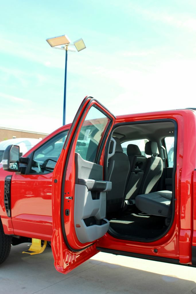 New 2026 Ford F350 XL w/ STX Appearance Package AWD/4WD image 23