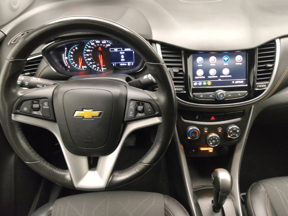 Used 2020 Chevrolet Trax LT w/ LT Convenience Package FWD image 22