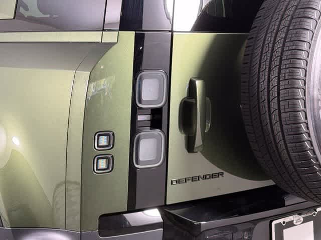 New 2026 Land Rover Defender 110 S AWD/4WD image 13