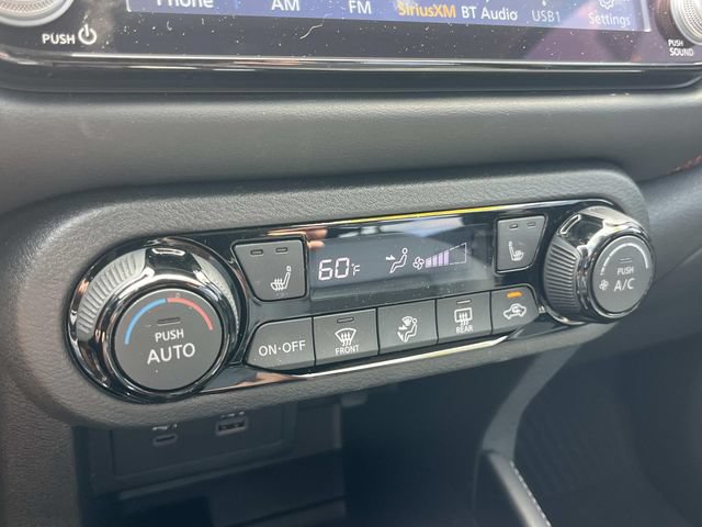 Used 2023 Nissan Kicks SR w/ SR Premium Package FWD image 35