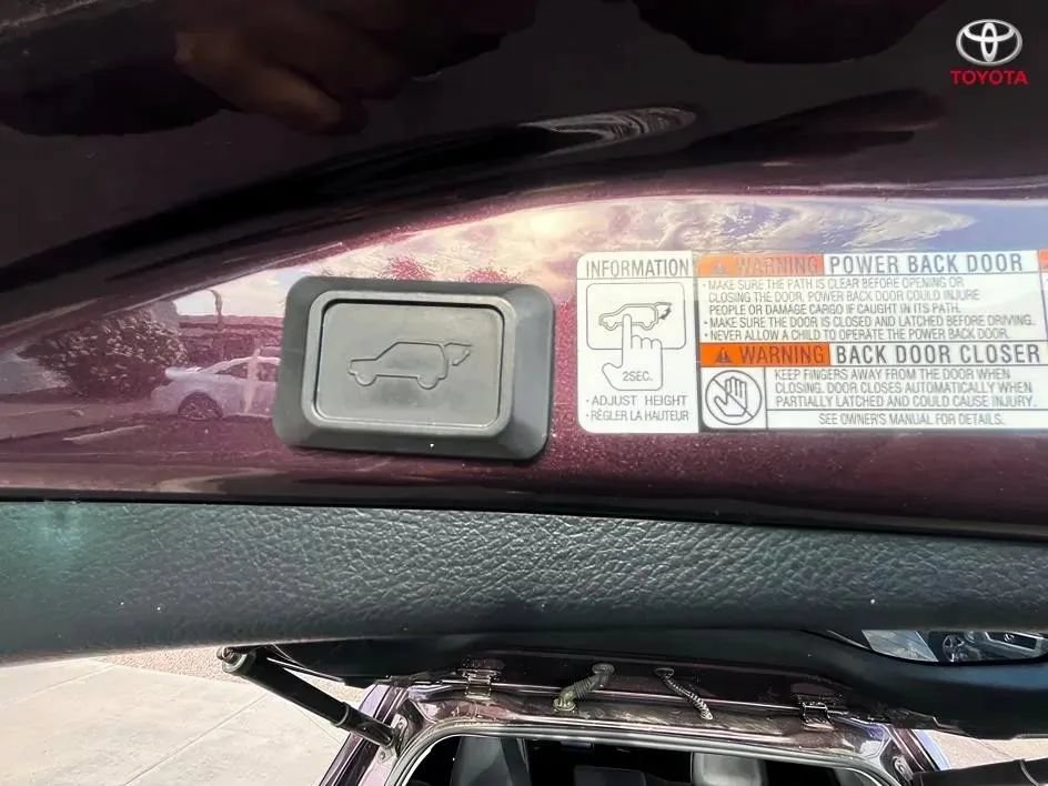 Used 2016 Toyota RAV4 Limited w/ Protection Package AWD/4WD image 12