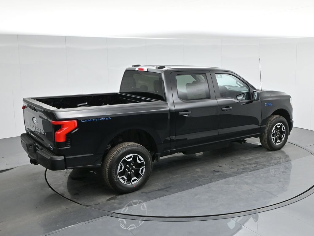 New 2024 Ford F150 Lightning Pro image 38
