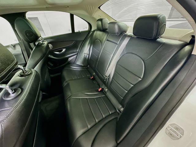 Used 2015 Mercedes-Benz C 300 4MATIC Sedan image 26