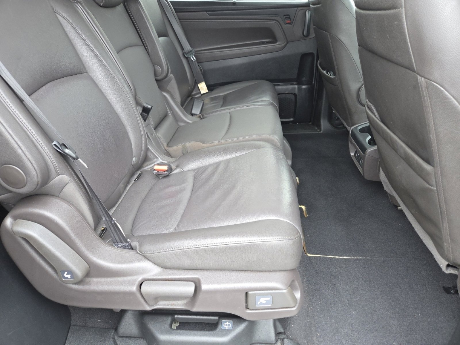 Used 2018 Honda Odyssey Elite image 25