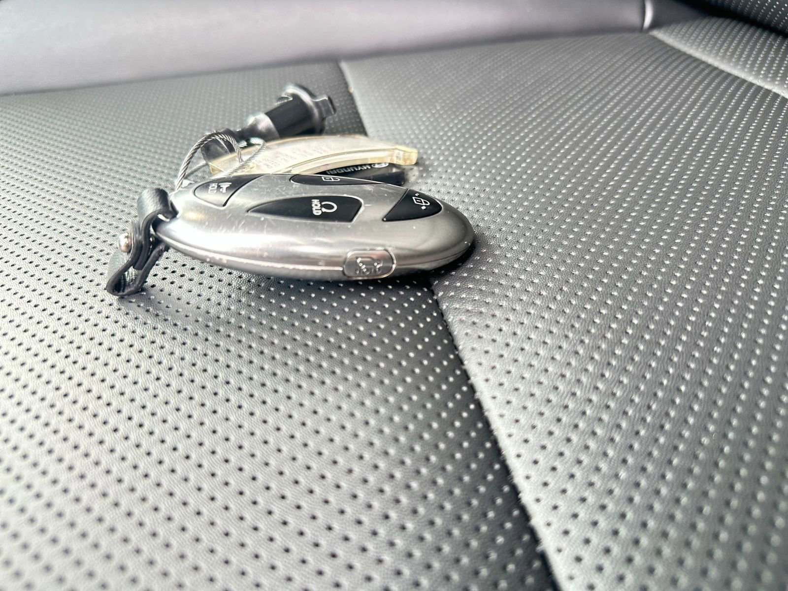 Used 2025 Hyundai Santa Fe SEL image 23