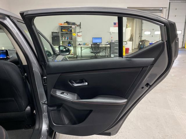 Certified 2024 Nissan Sentra SR image 26