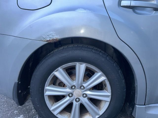 Used 2011 Subaru Legacy 2.5i Premium image 14