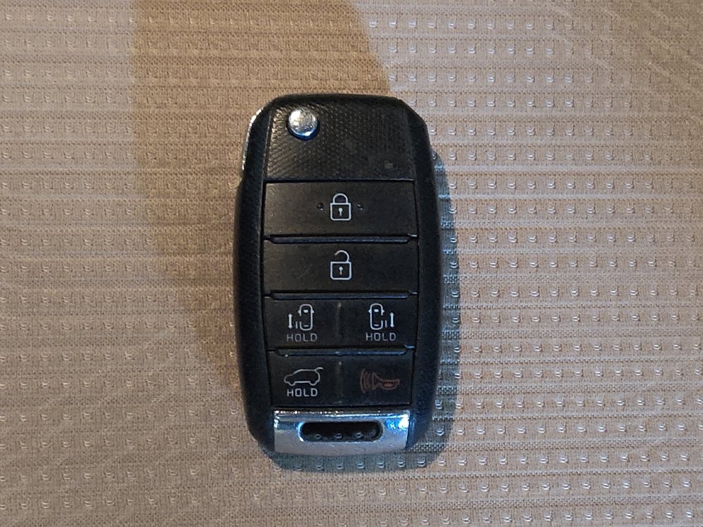 Used 2020 Kia Sedona LX FWD image 32