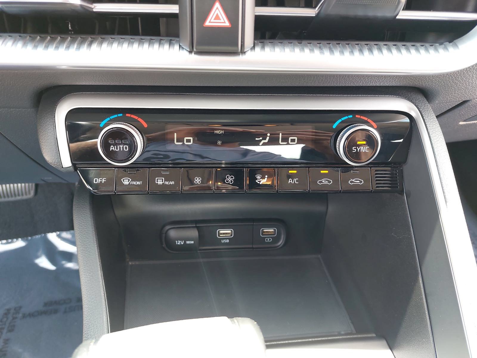 Used 2022 Kia K5 LXS FWD image 22