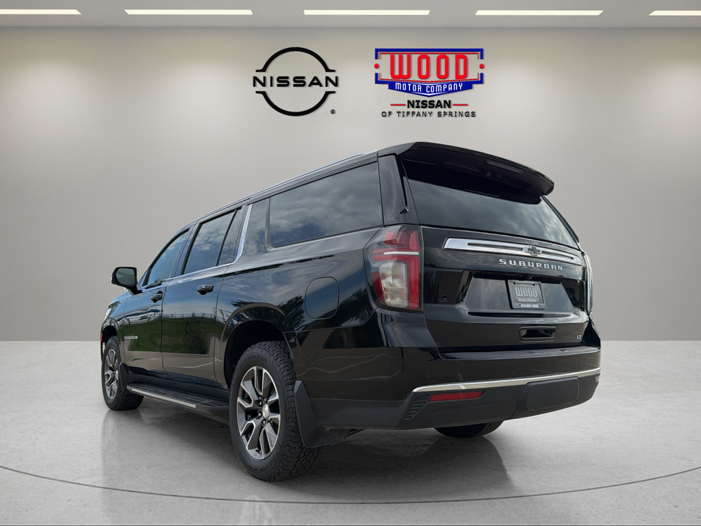 Used 2021 Chevrolet Suburban LT w/ LT Signature Package AWD/4WD image 4