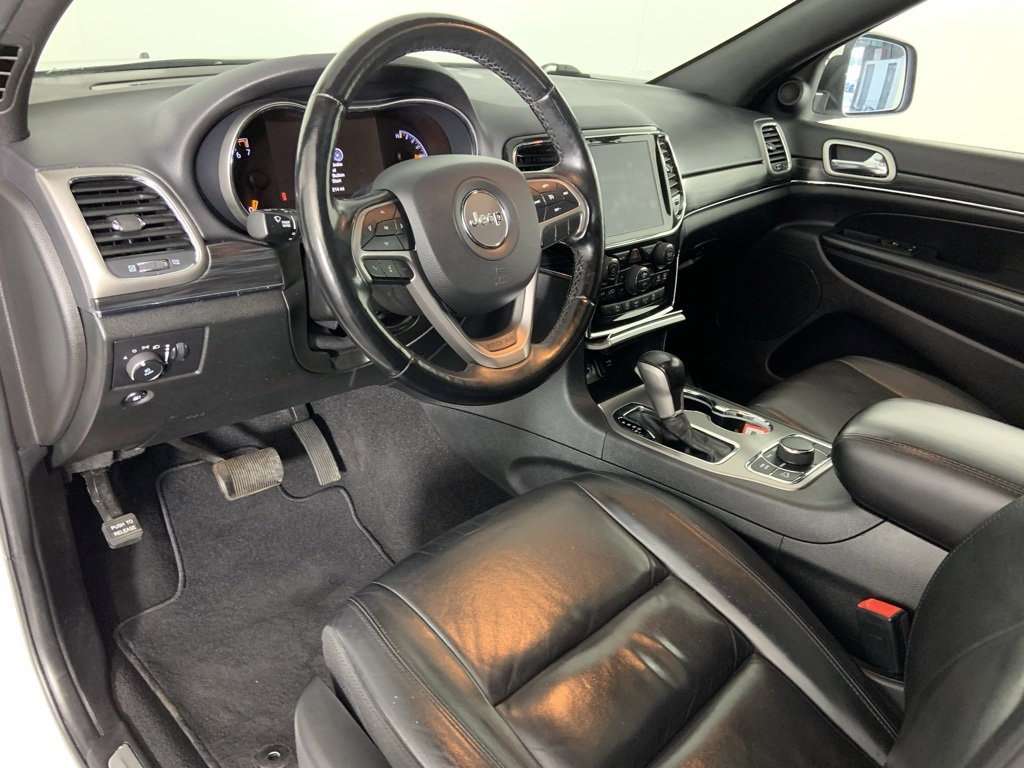 Used 2021 Jeep Grand Cherokee Limited image 31