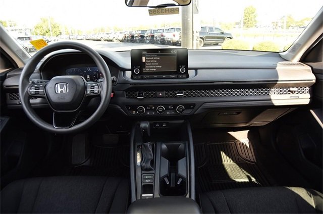 Used 2024 Honda Accord EX image 7