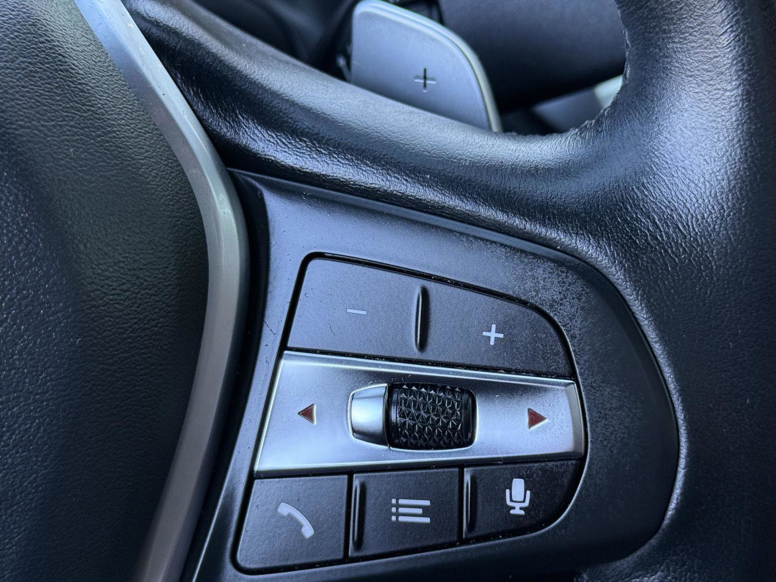 Used 2022 BMW 330i xDrive Sedan w/ Driving Assistance Package image 22