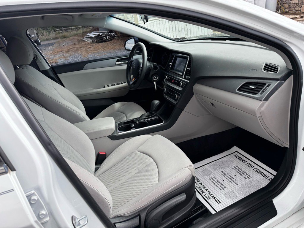 Used 2018 Hyundai Sonata SE image 25