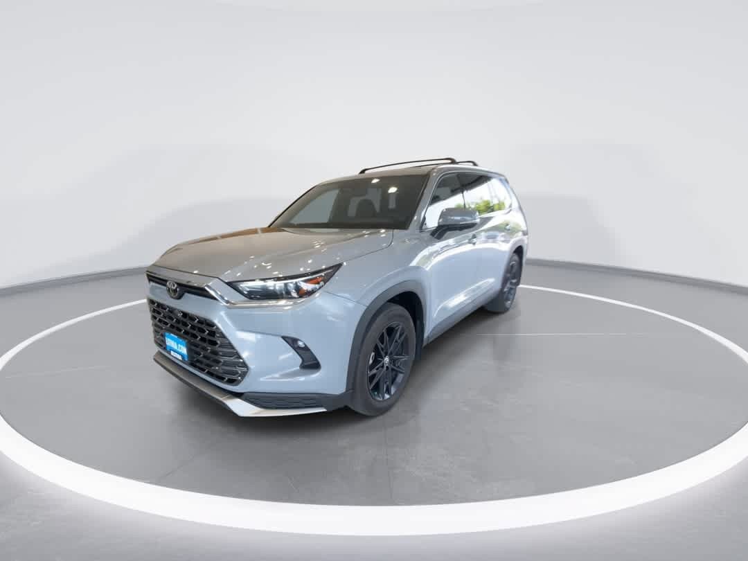 Used 2025 Toyota Grand Highlander AWD Hybrid image 4