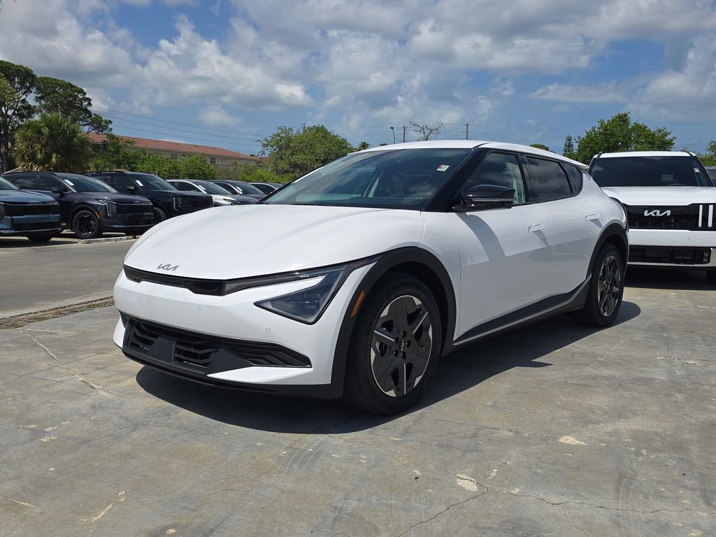 New 2026 Kia EV6 Light RWD image 4