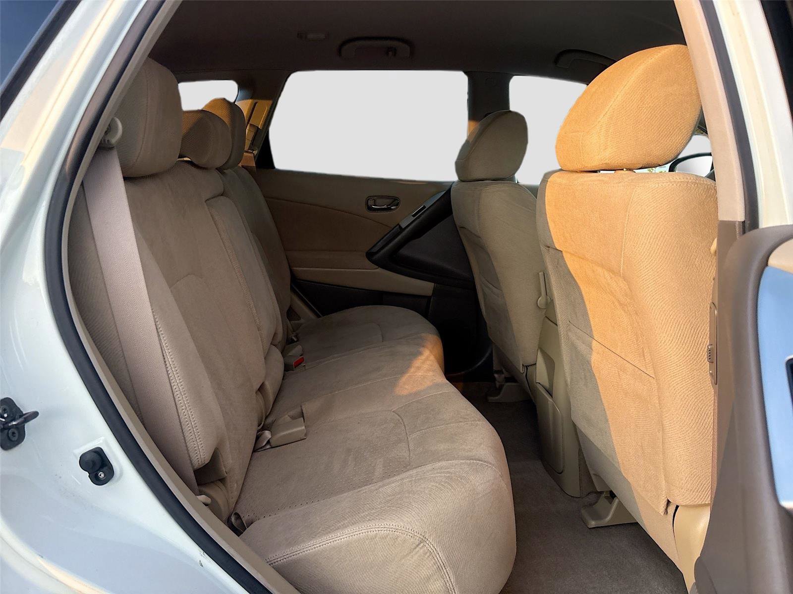 Used 2013 Nissan Murano S image 25