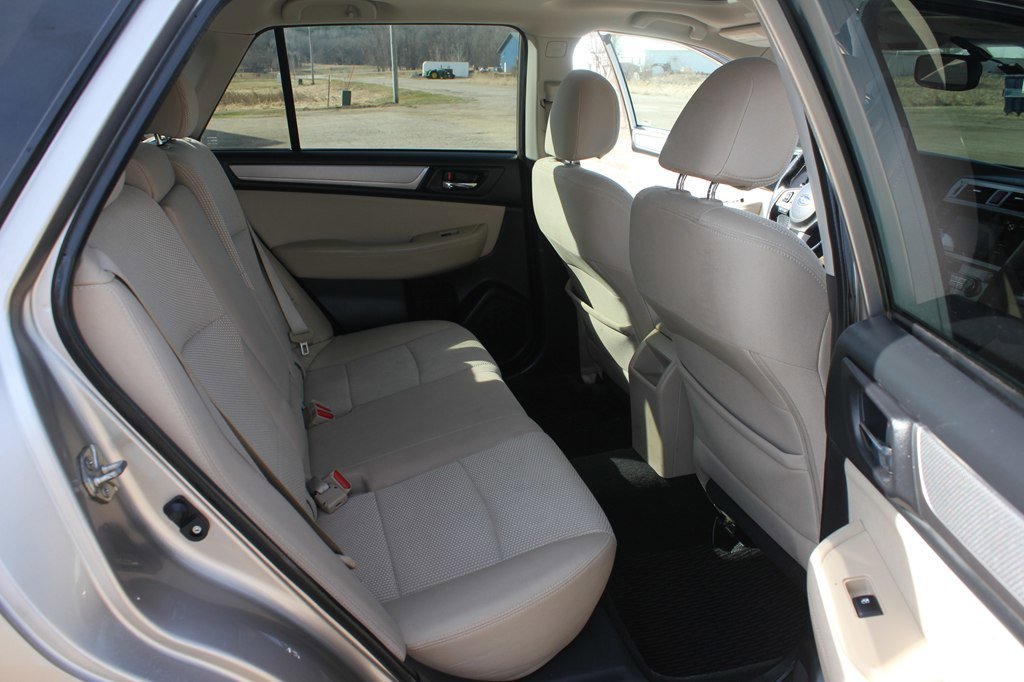 Used 2015 Subaru Outback 2.5i Premium w/ Popular Package #3 image 37