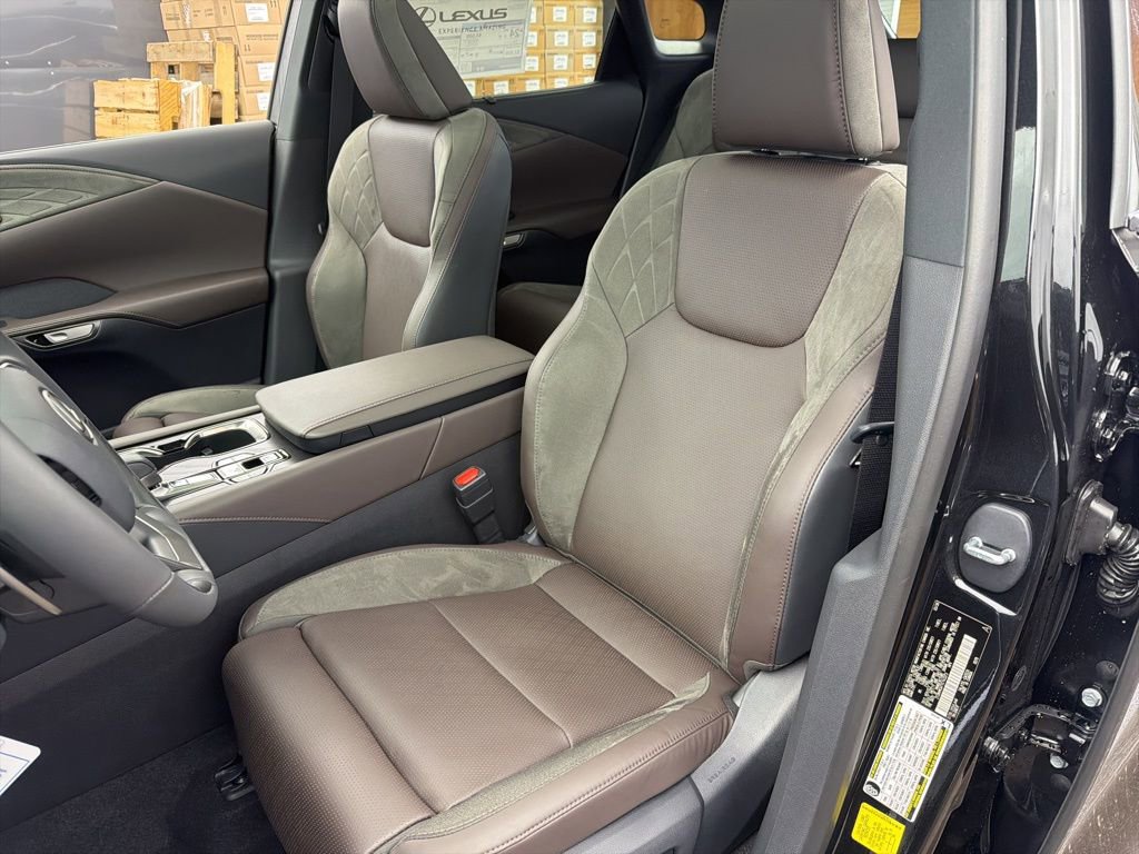 New 2026 Lexus RX 350 AWD image 18