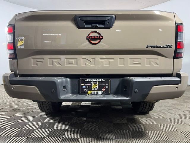 Used 2024 Nissan Frontier PRO-4X w/ Technology Package AWD/4WD image 6
