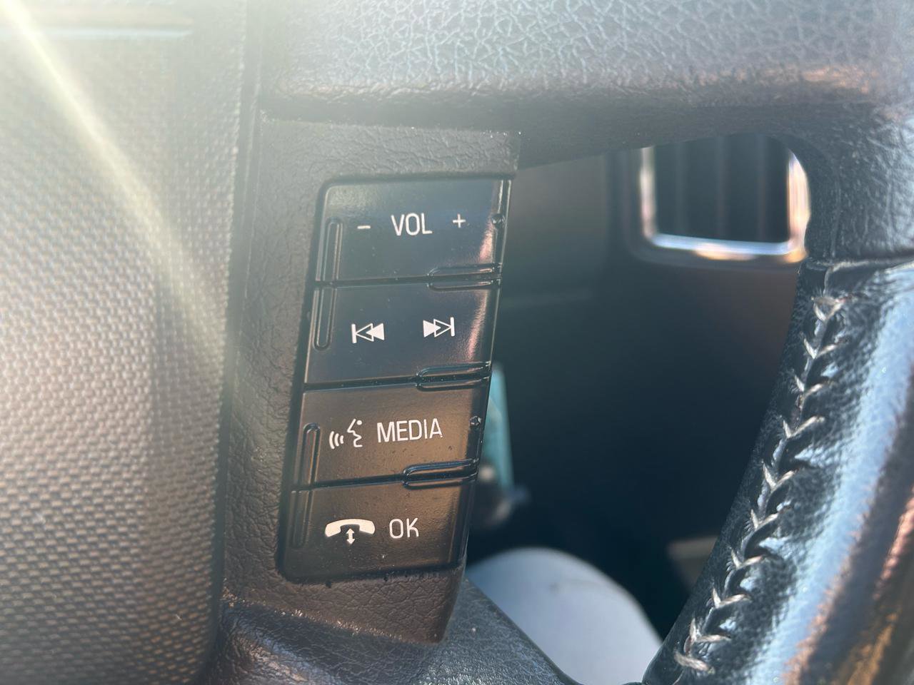 Used 2010 Ford Edge Limited image 20