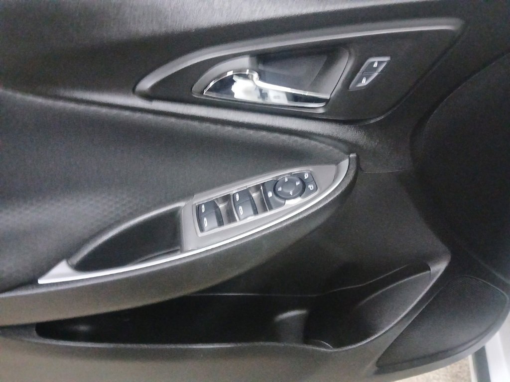 Used 2024 Chevrolet Malibu LT image 16