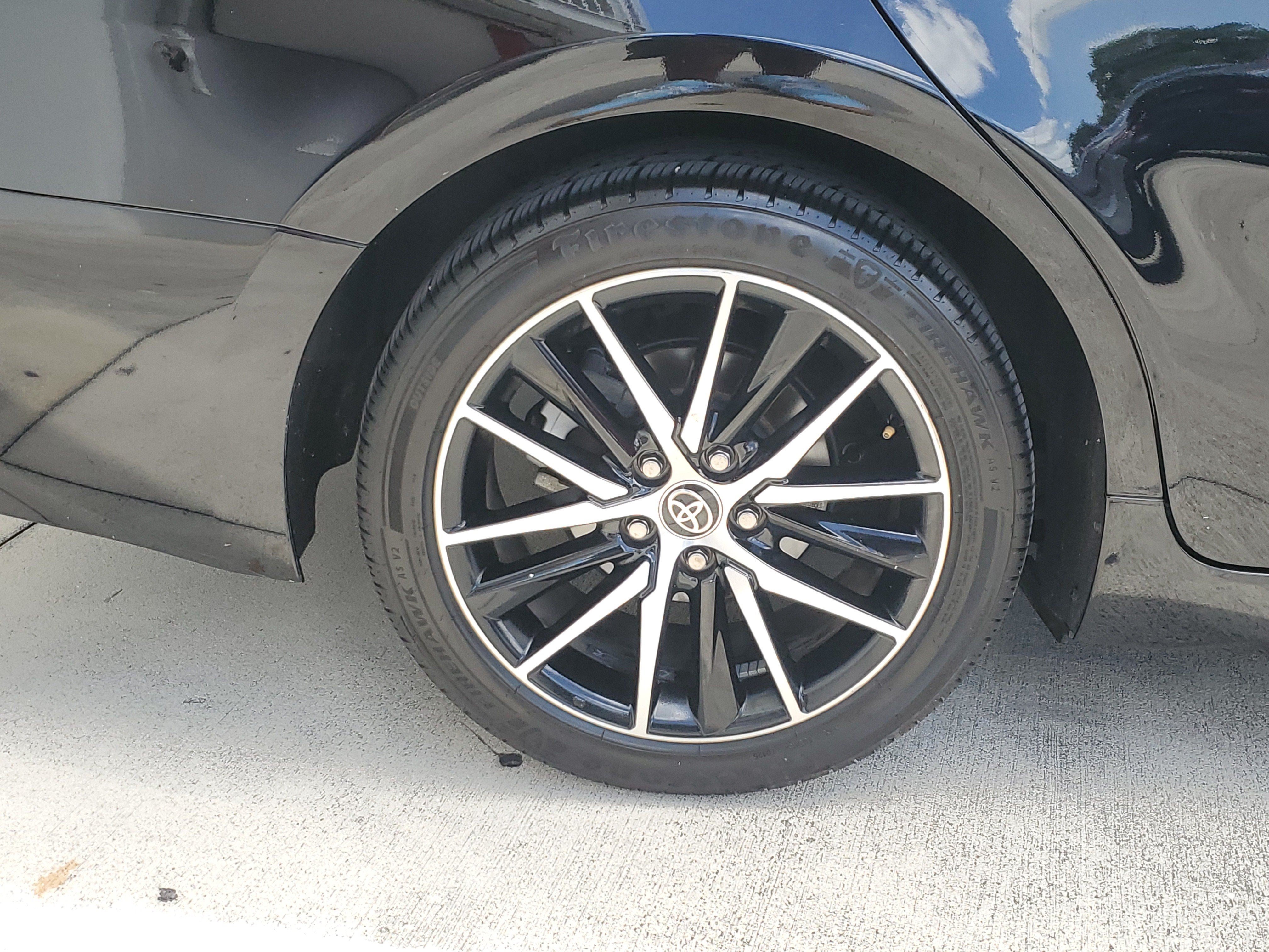 Used 2022 Toyota Camry SE FWD image 7