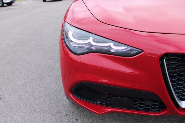 Used 2024 Alfa Romeo Stelvio Ti image 42