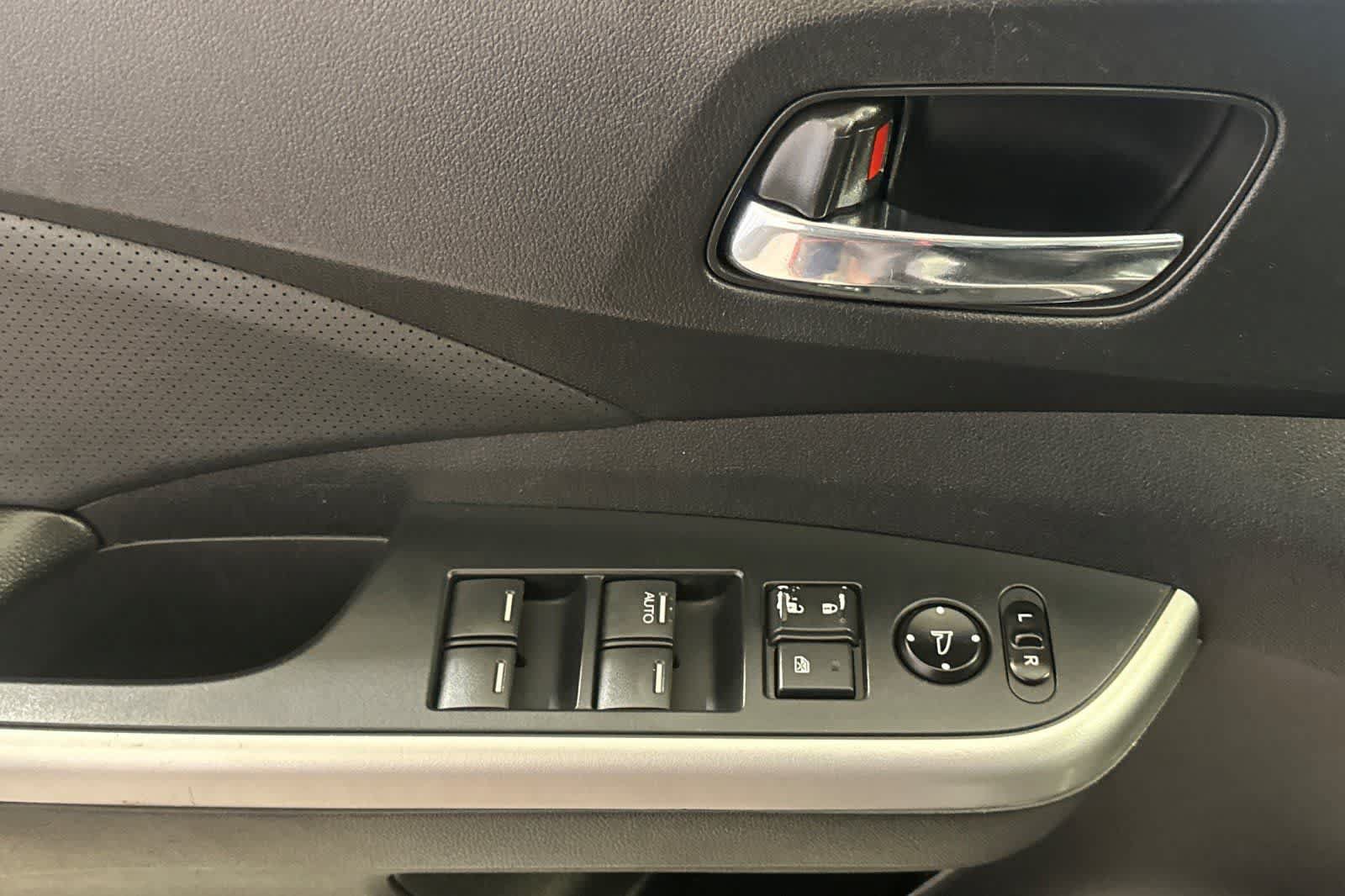 Used 2016 Honda CR-V EX-L image 13