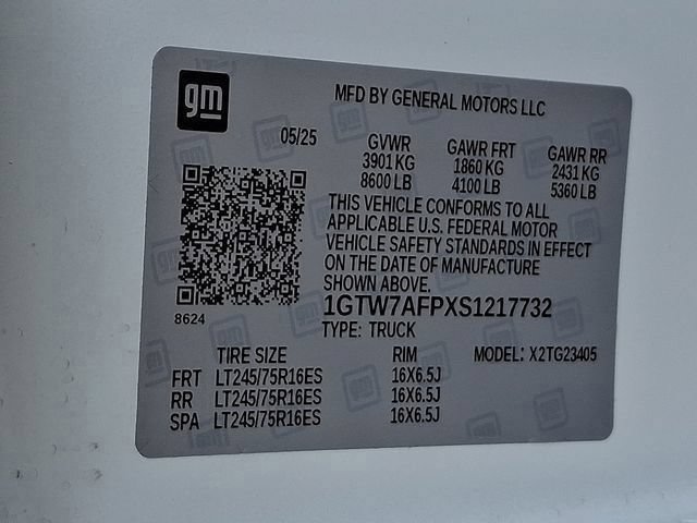 Used 2025 GMC Savana 2500 w/ Driver Convenience Package RWD image 38