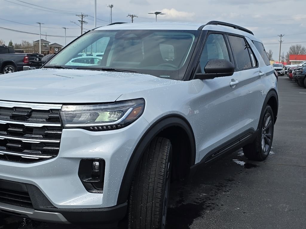 New 2026 Ford Explorer Active image 61
