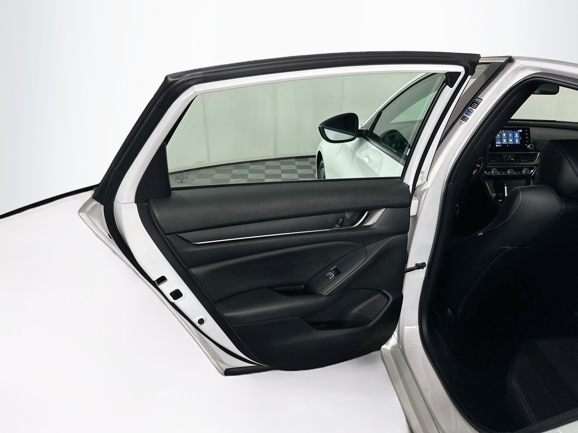 Used 2022 Honda Accord Sport image 24