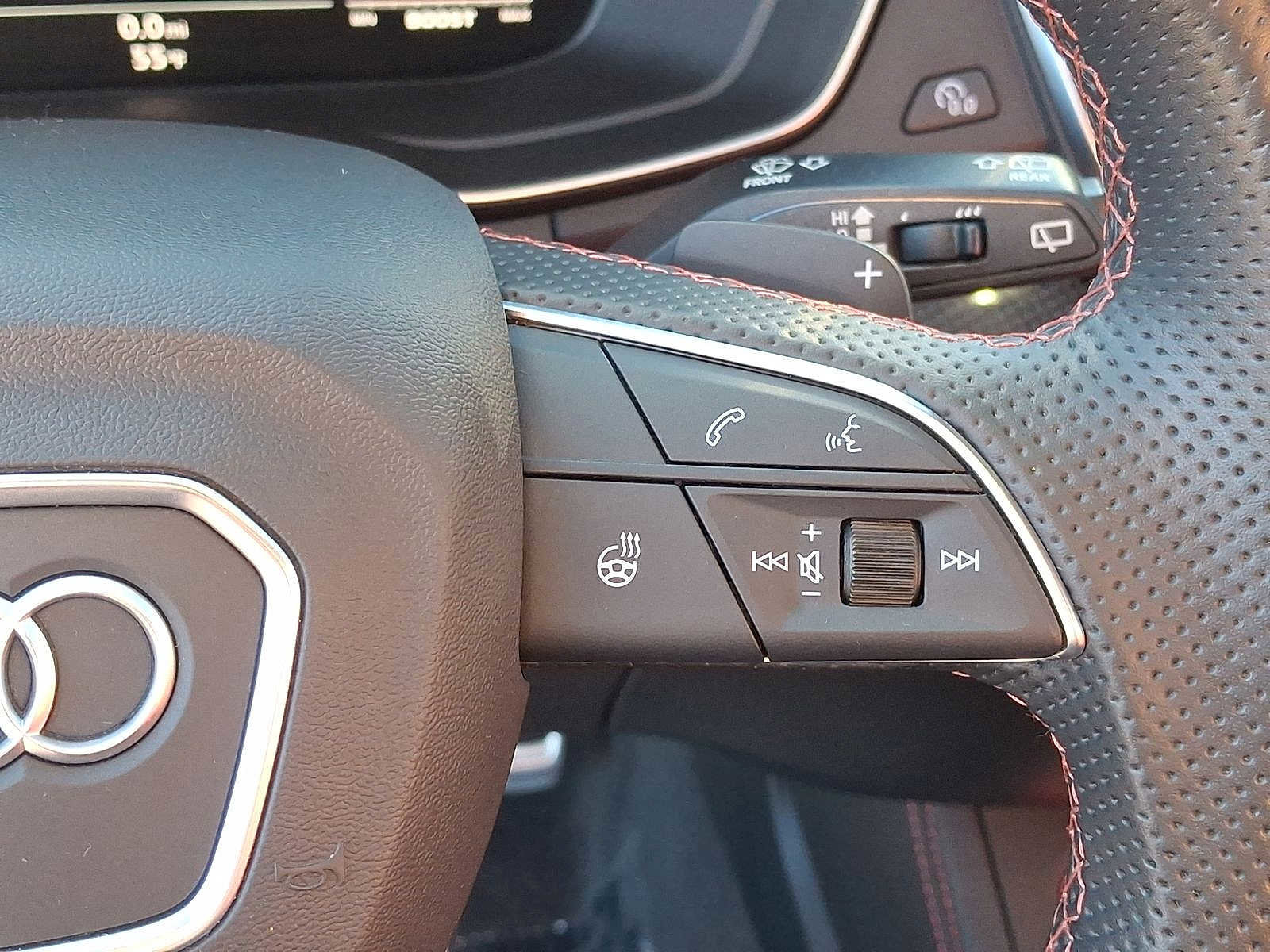 Used 2023 Audi SQ5 Premium Plus w/ Premium Plus Package image 18